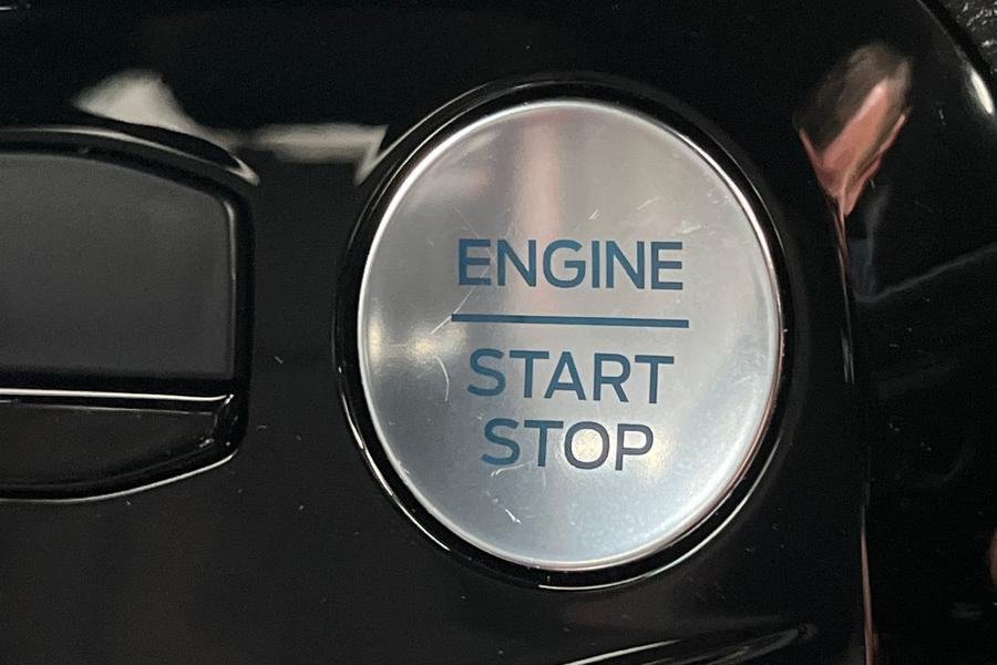 Ford Kuga Photo autoimg-4da89a8bc5b41765d74212bbfcd5705b169dbfb4.jpg