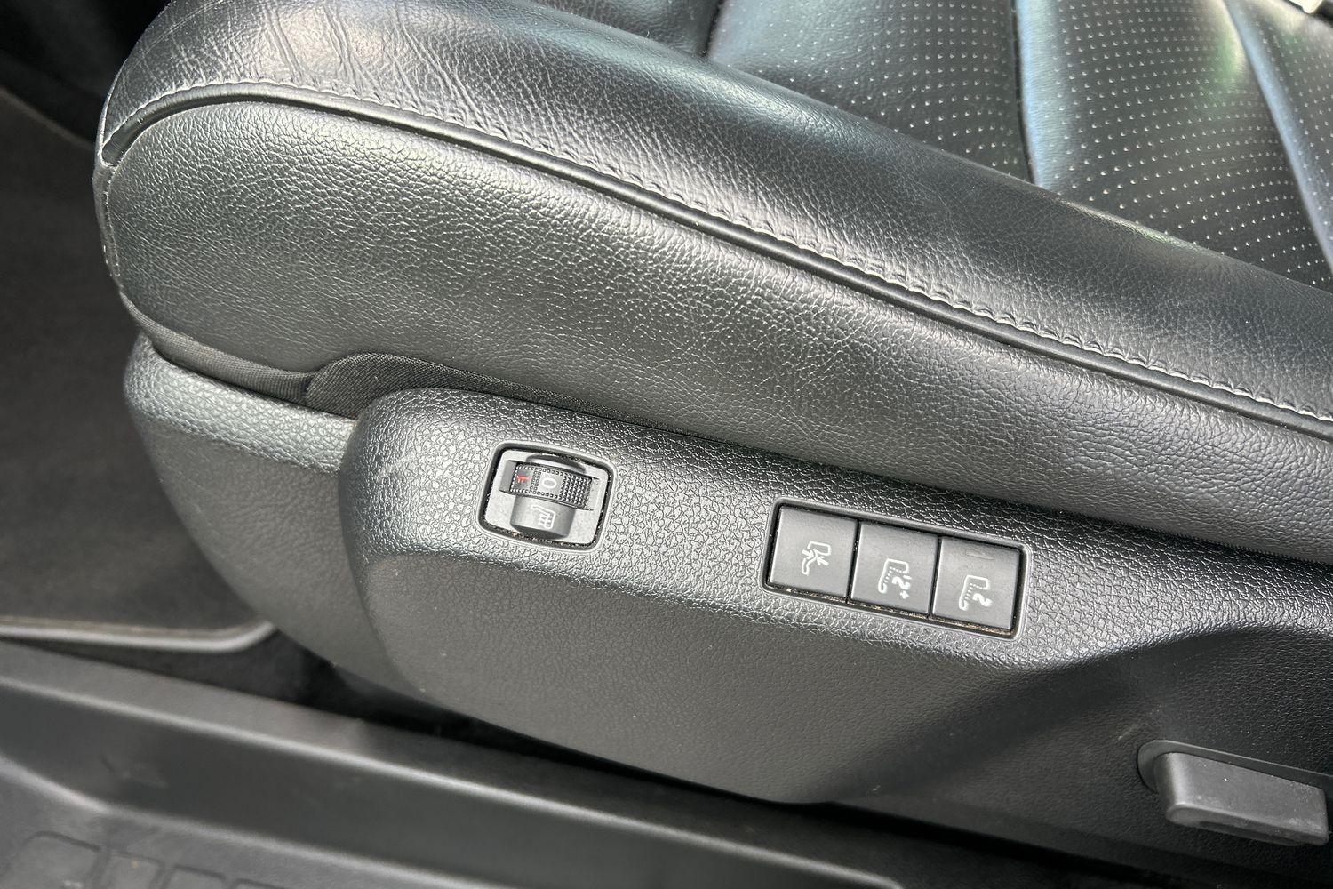 Peugeot TRAVELLER Photo 24