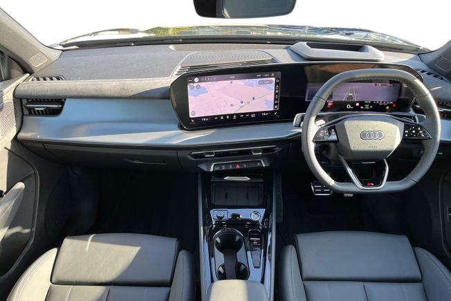 Audi Q3 Photo 10