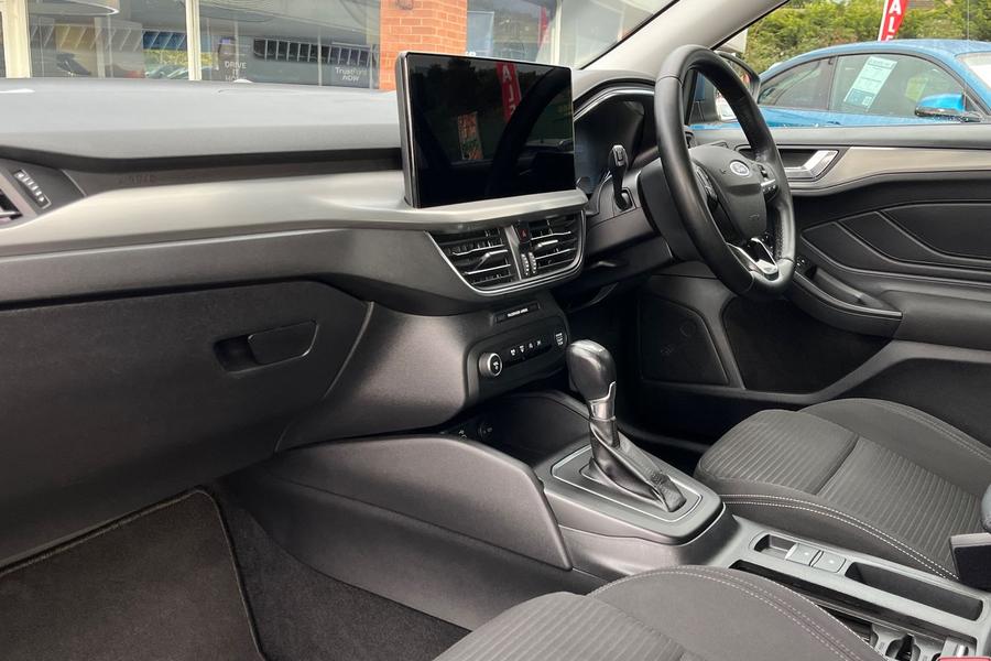 Ford FOCUS Photo autoimg-4dad91c093ad0a1420c1419a60db2ae48a652e85.jpg