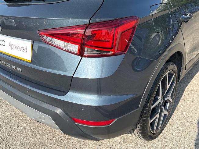 SEAT Arona Photo 18