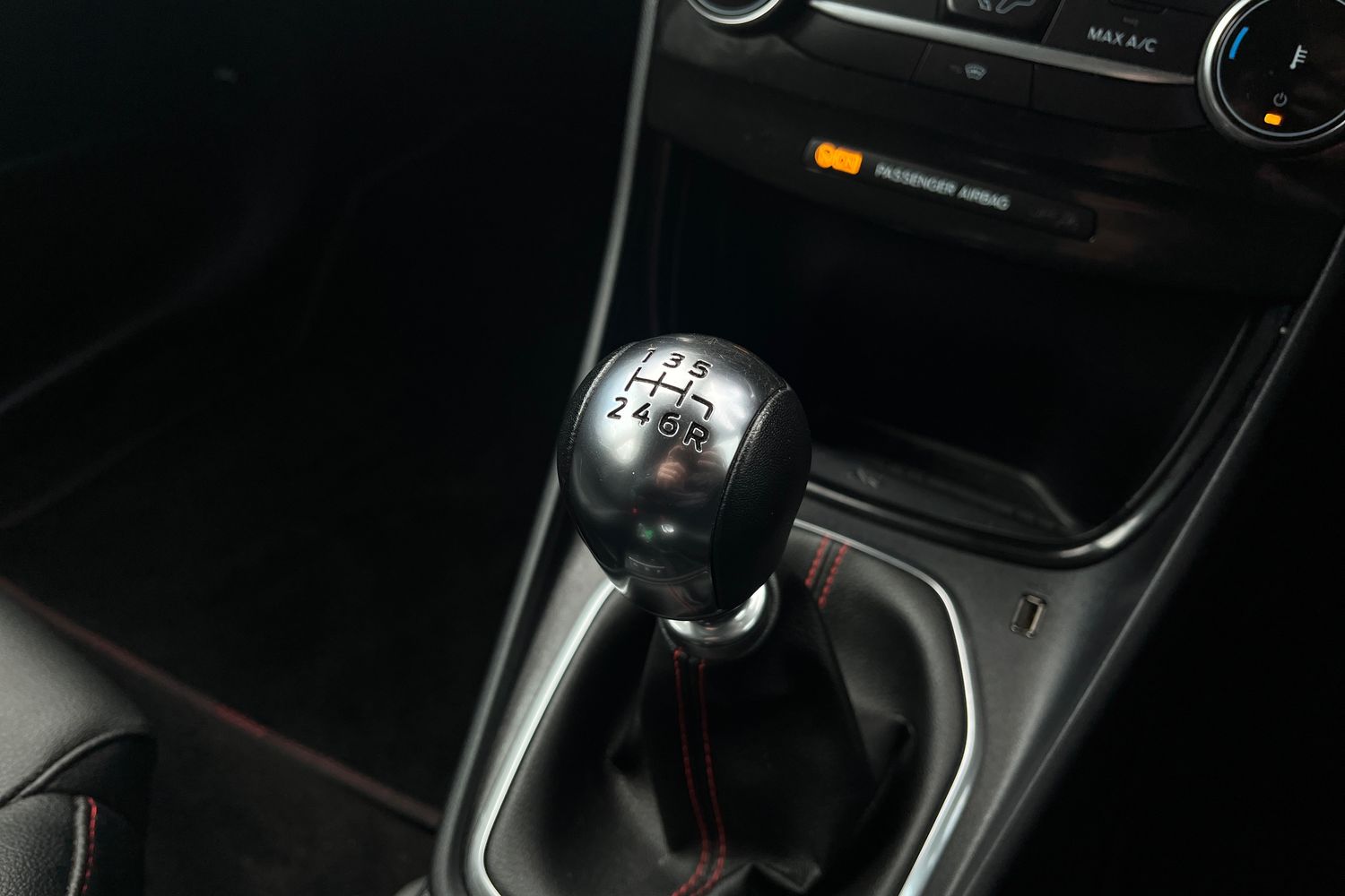 Ford PUMA Photo 26