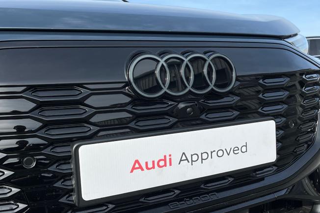 AUDI Q6 E-Tron Photo 23