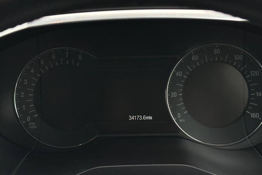Ford GALAXY Photo autoimg-4db5e1d7e60d7785c488a4312fe4ac934abe4083.jpg
