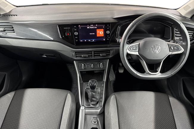 VOLKSWAGEN Polo Photo 10