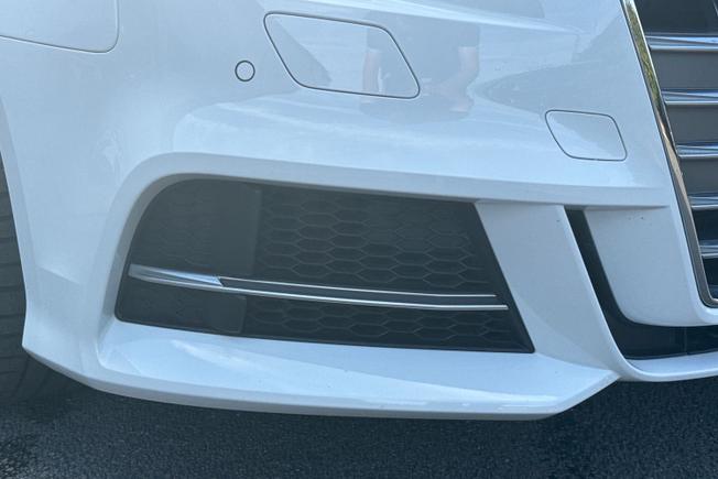 AUDI S3 Photo 21