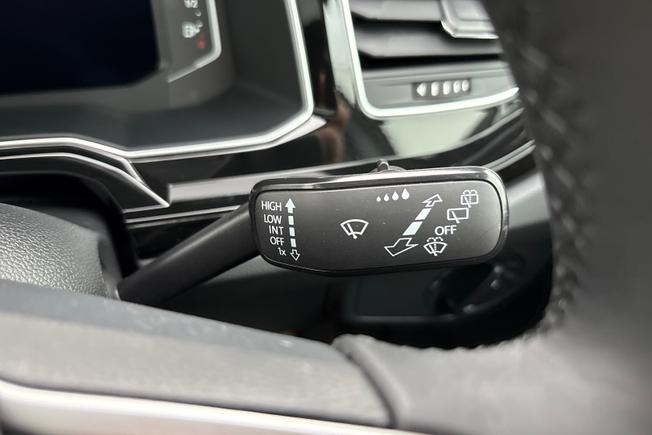 VOLKSWAGEN Polo Photo 32