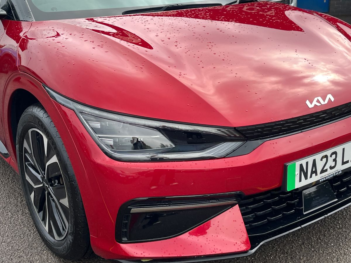 Kia EV6 Photo 17