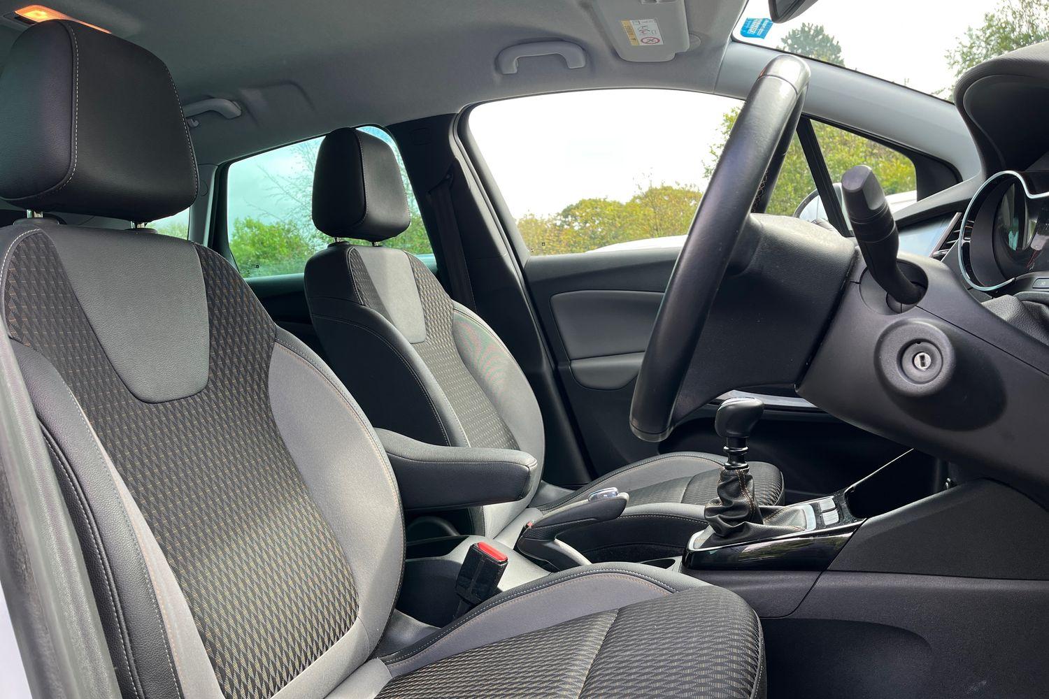 Vauxhall Crossland X Photo 16