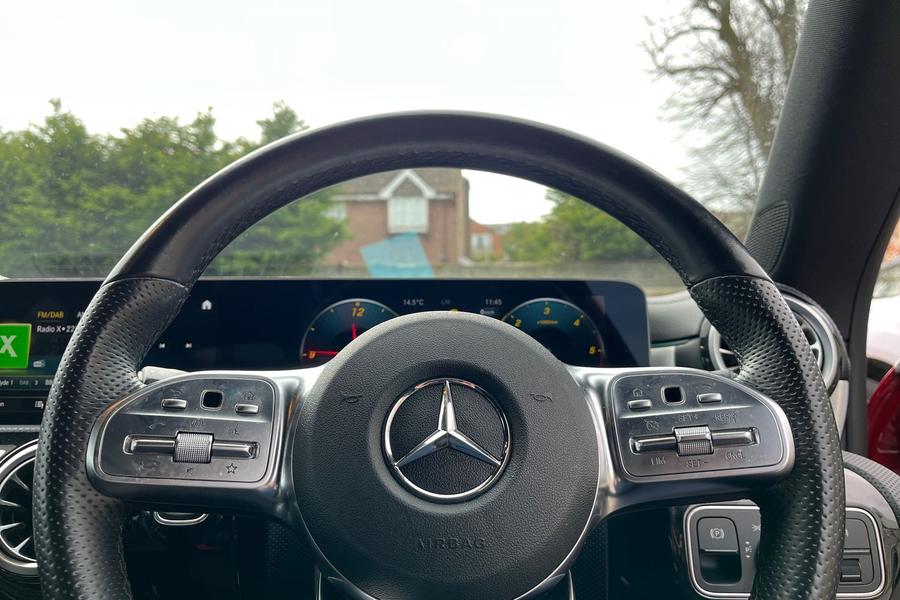 Mercedes-Benz CLA Photo autoimg-4dde26b77c395df172c44e98b8559097ae86b5fe.jpg