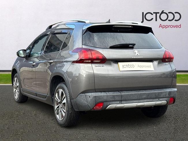 PEUGEOT 2008 Photo 3