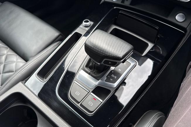 AUDI Q5 Photo 24