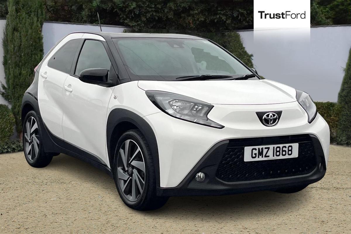 Toyota Aygo X listing photo