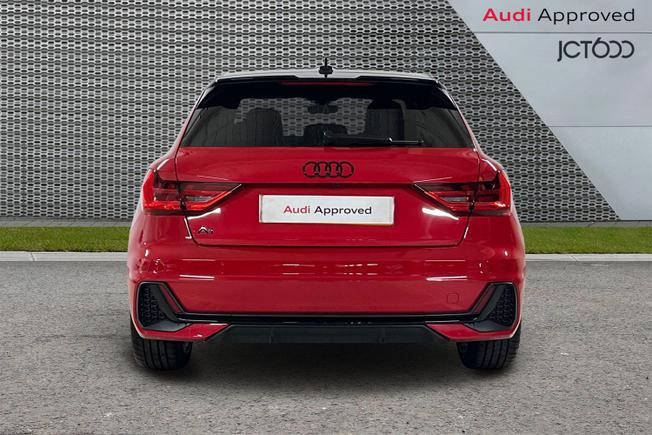 AUDI A1 Photo 7