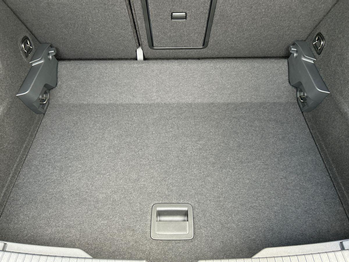Volkswagen T-Roc Photo autoimg-4de77c2e486fb02c99222b72d6105ba44f7dc598.jpg