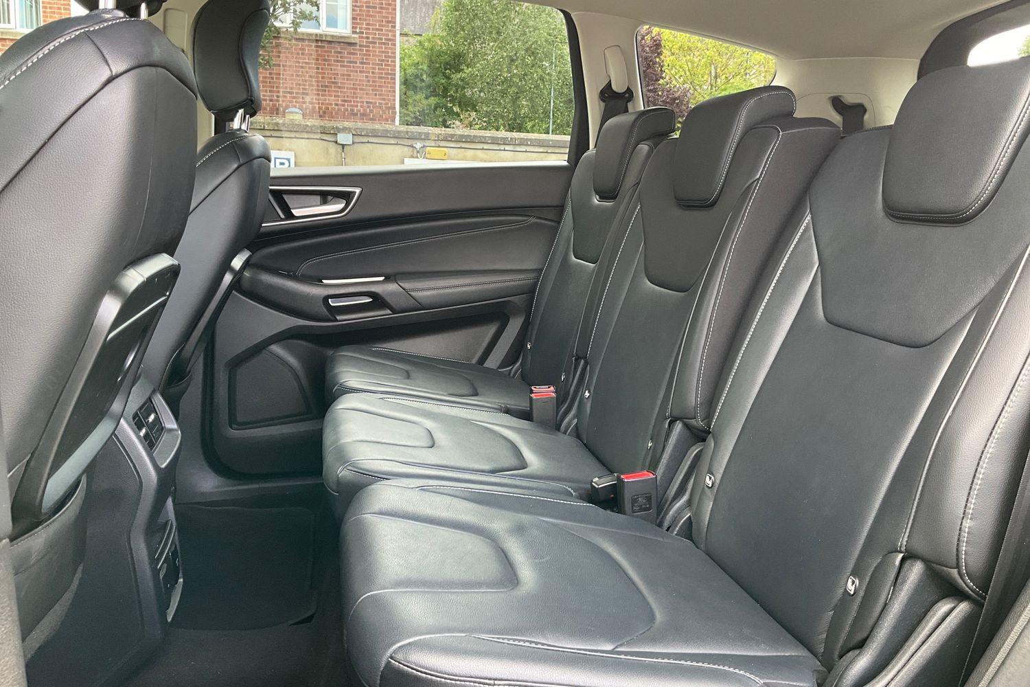 Ford S-MAX Photo 19