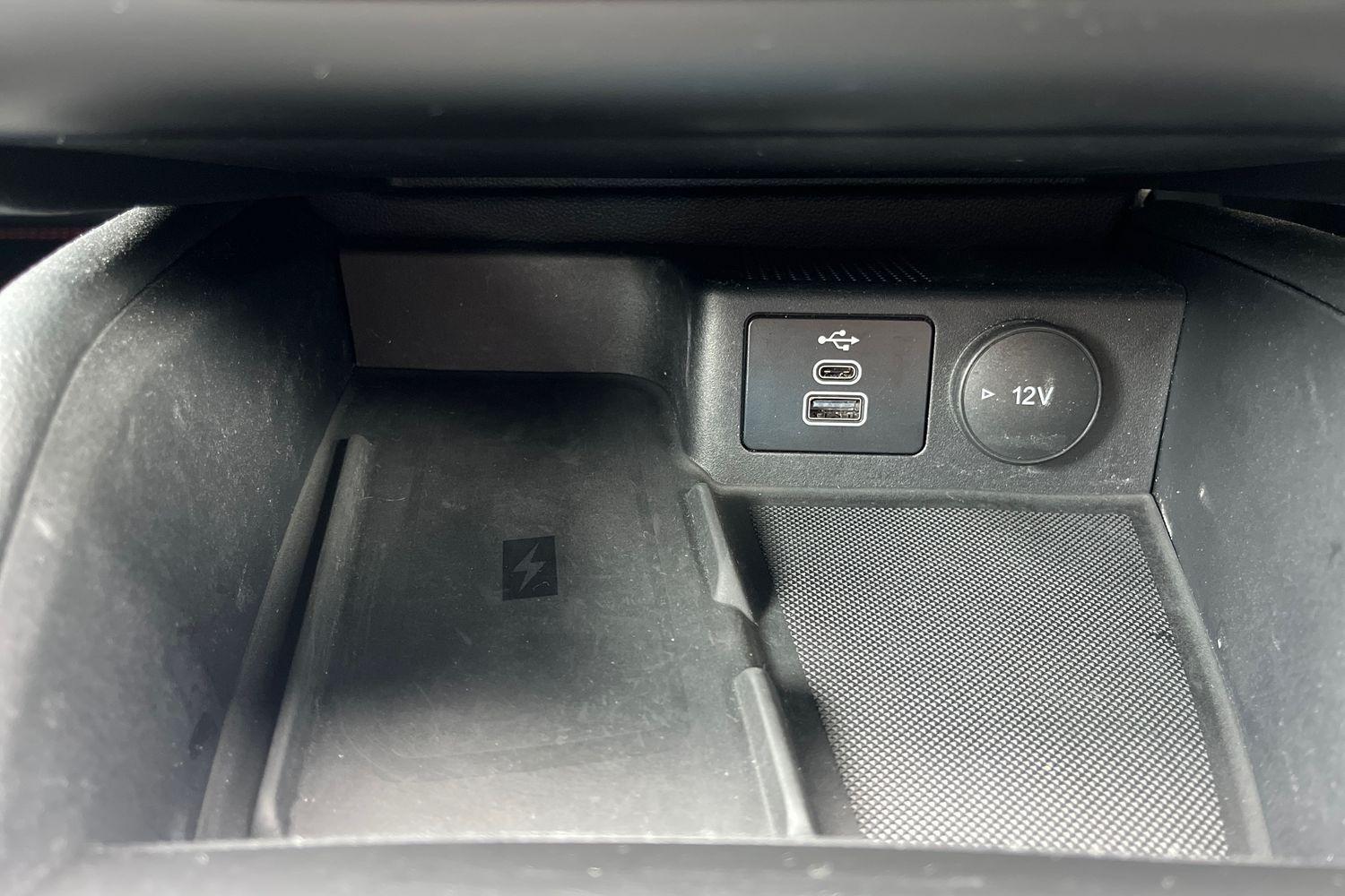 Ford FOCUS Photo 32