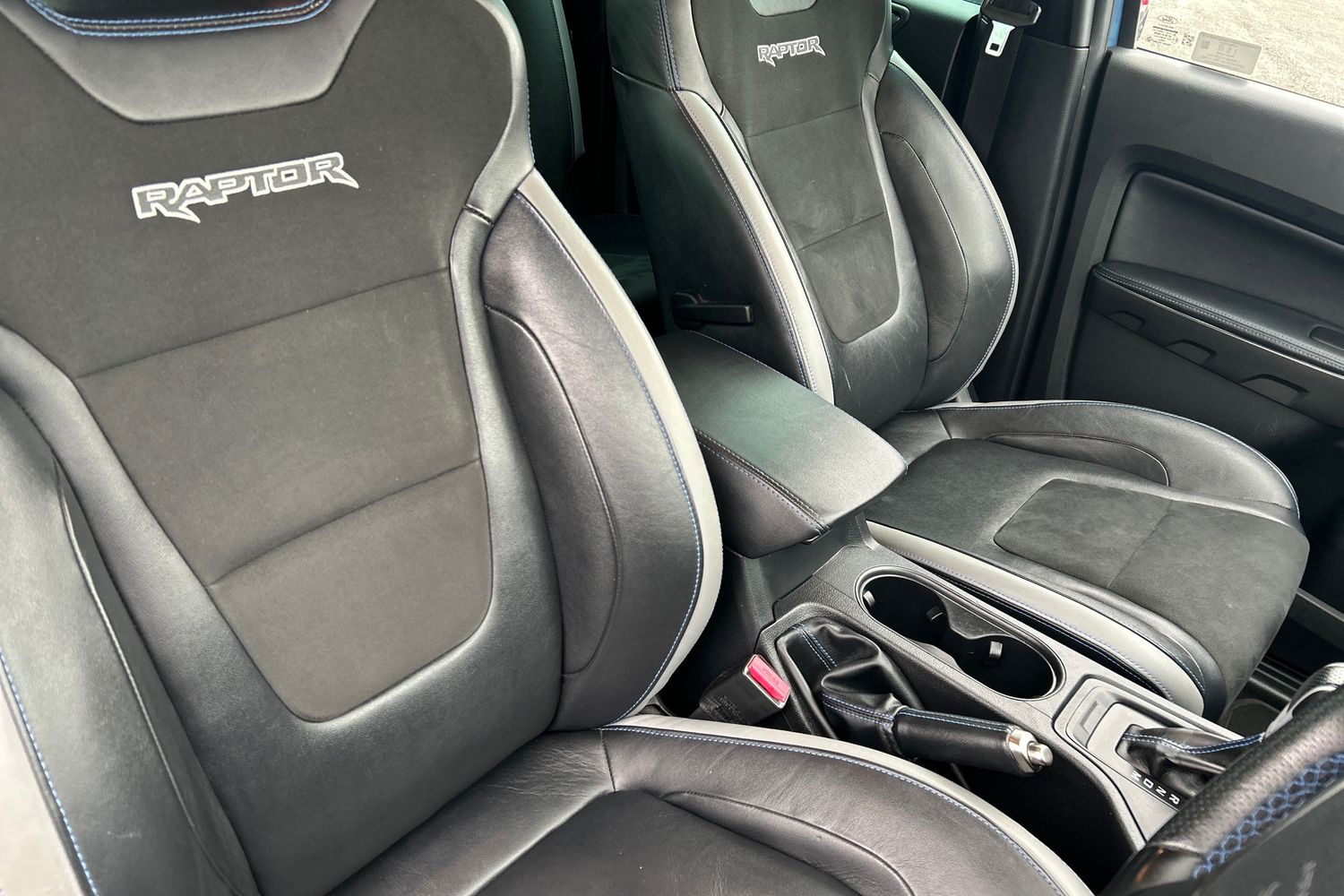 Ford RANGER Photo 33