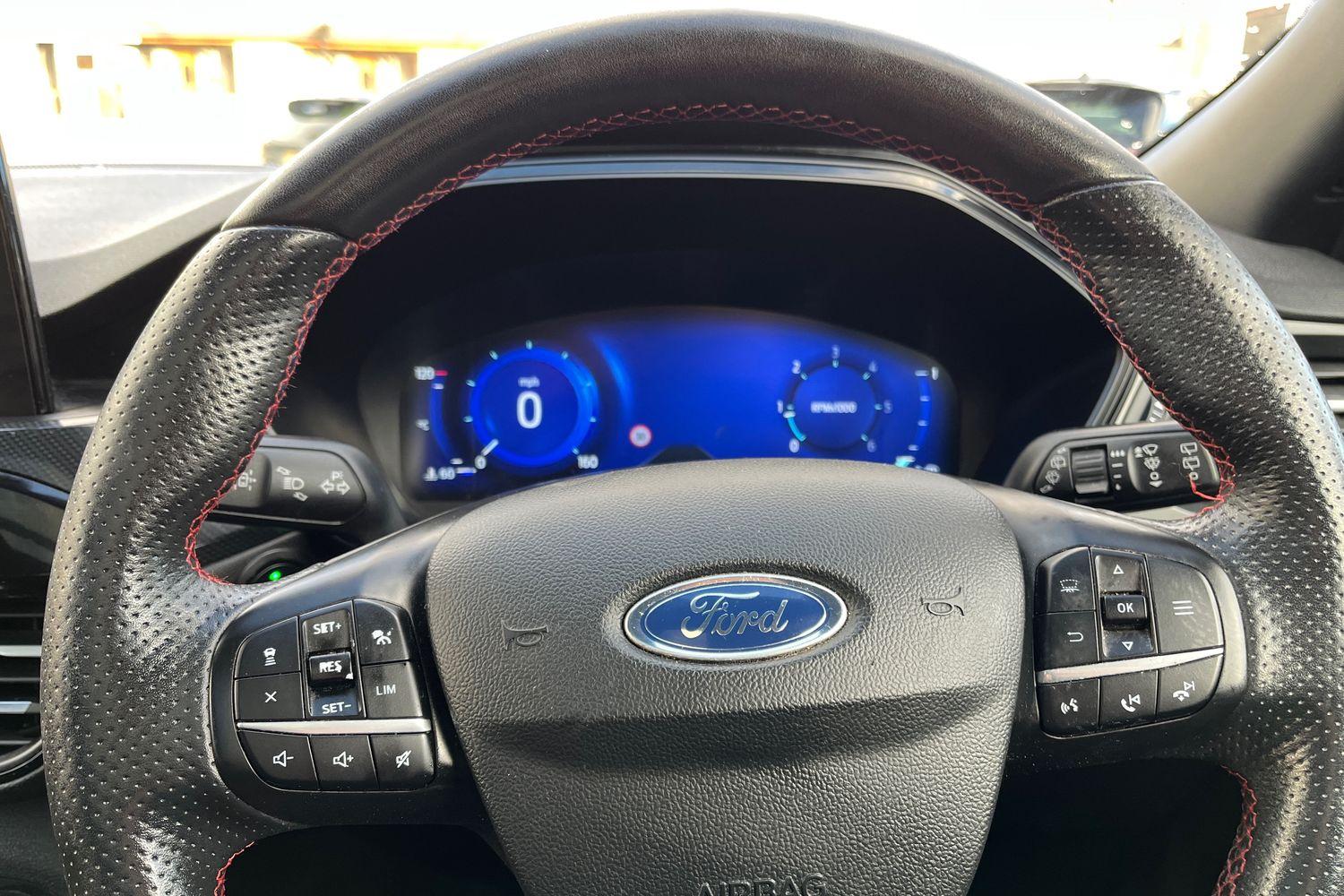 Ford KUGA Photo 11