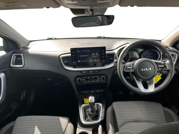 Kia Ceed Photo autoimg-4dea7f69d2dbe86bc718695fafe16274ed51be90.jpg