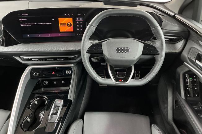 AUDI Q5 Photo 11