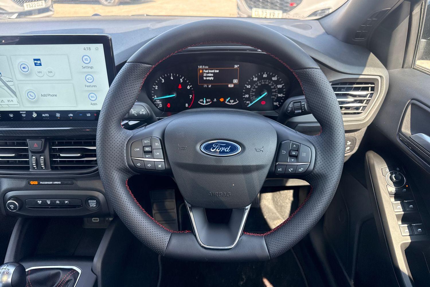 Ford FOCUS Photo 11