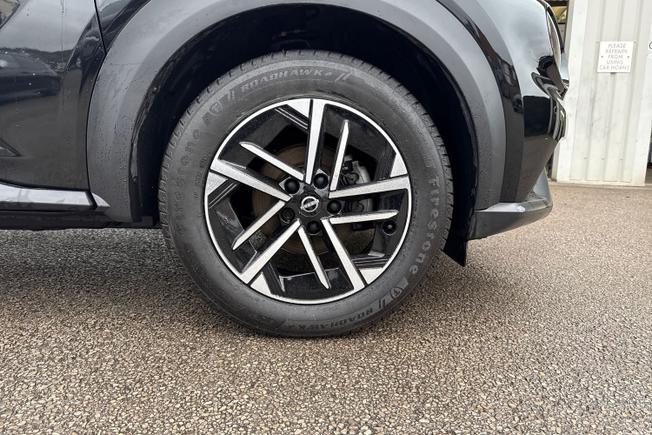 NISSAN Juke Photo 5