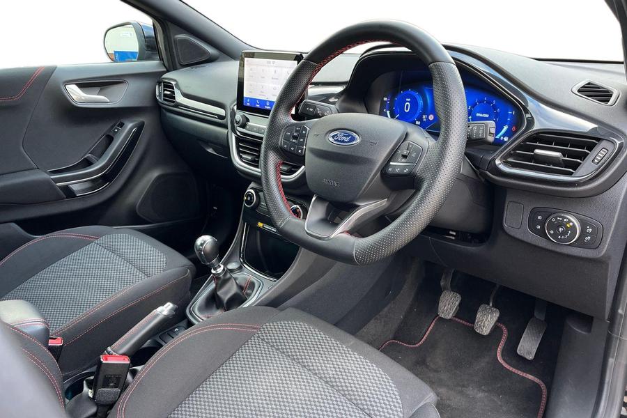 Ford PUMA Photo autoimg-4df6c99f400bbcea3ff04f85480a1d644f2dff2e.jpg