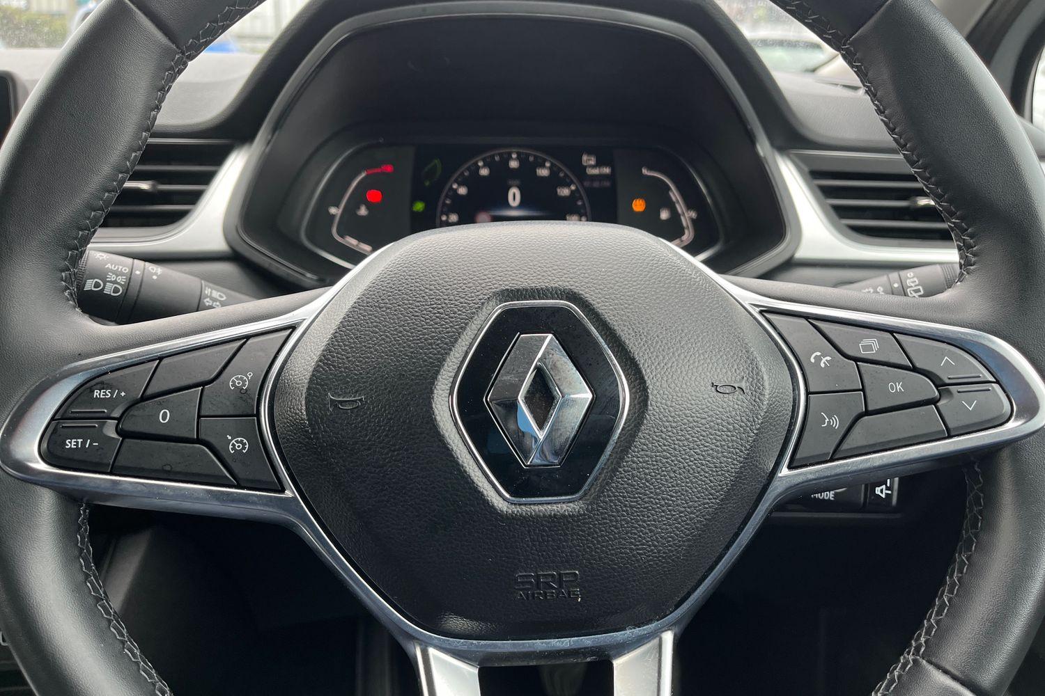 Renault CAPTUR Photo 11