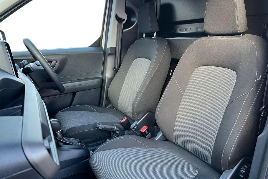 Used Ford TRANSIT COURIER 11