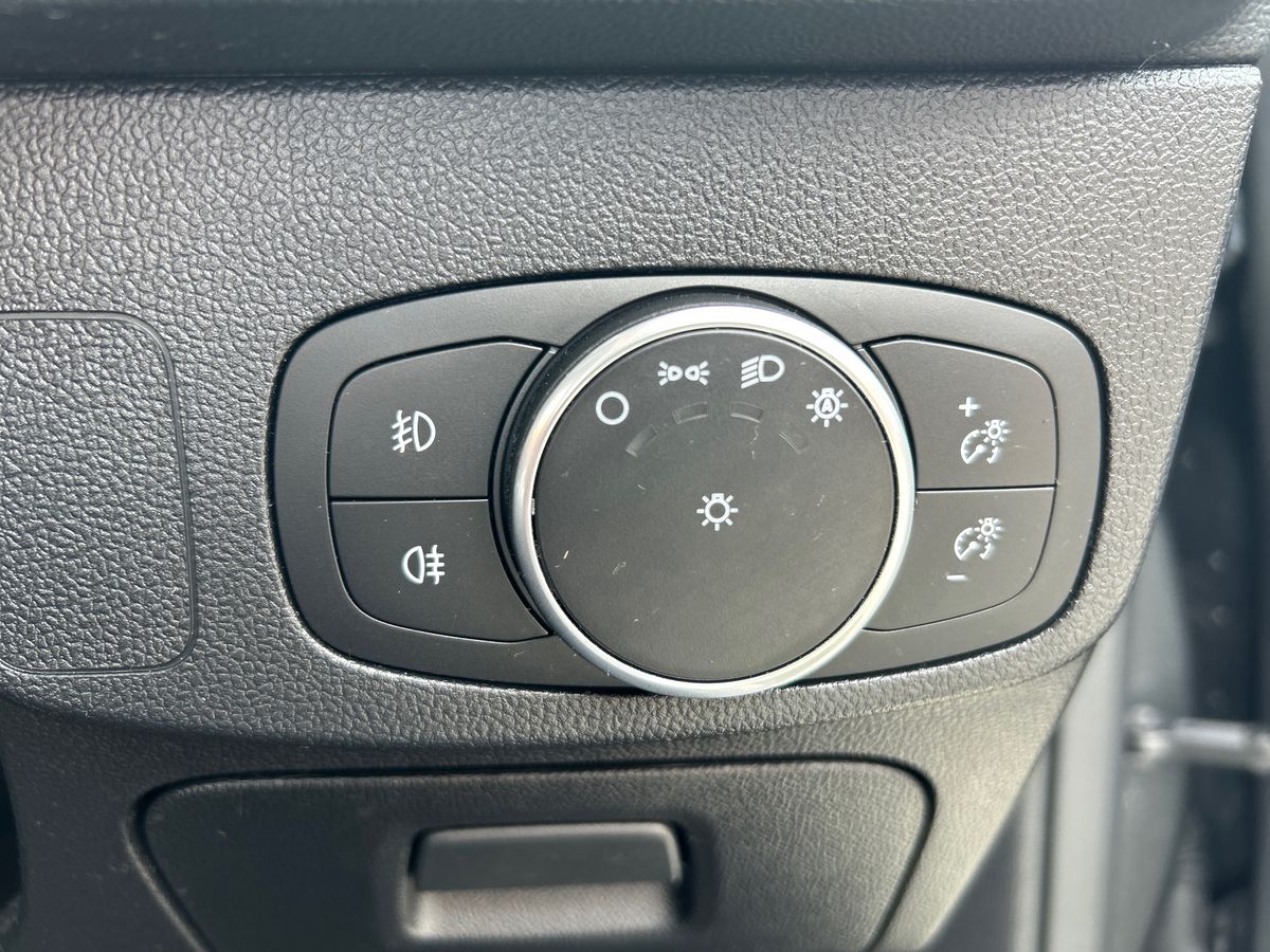 Ford Focus Photo 36