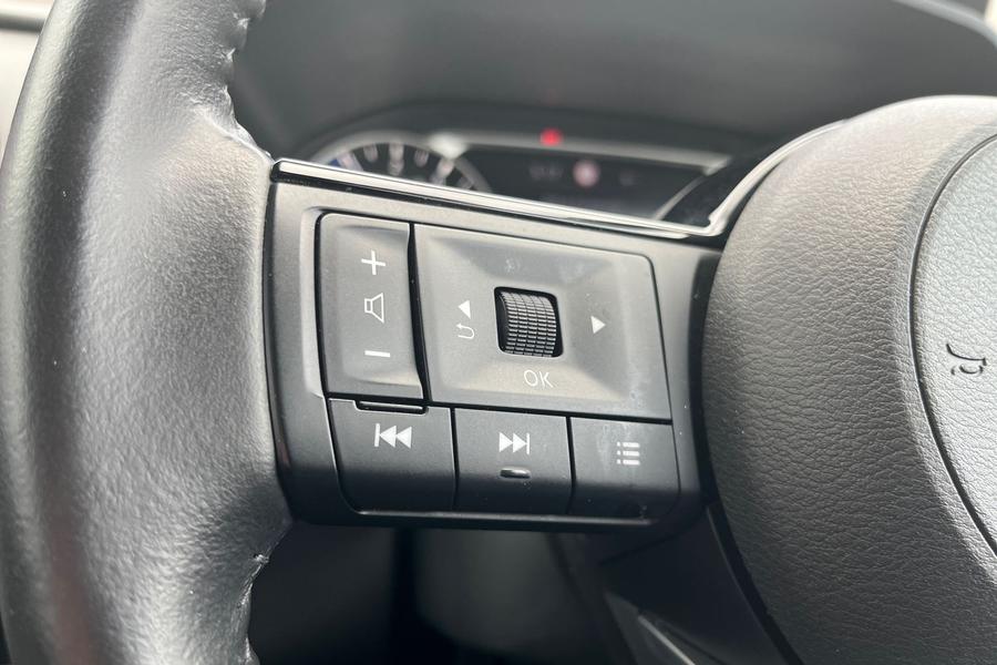 Nissan X-TRAIL Photo autoimg-4e00f96d080af74788adc99a6f548dbc072b697c.jpg