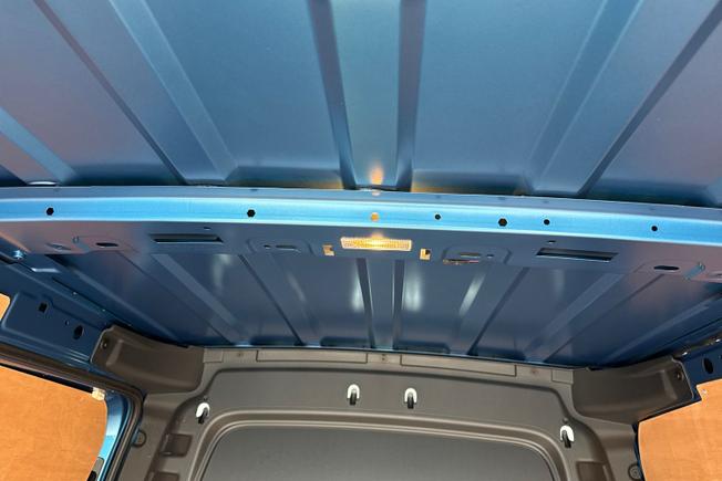 VOLKSWAGEN Caddy Photo 25