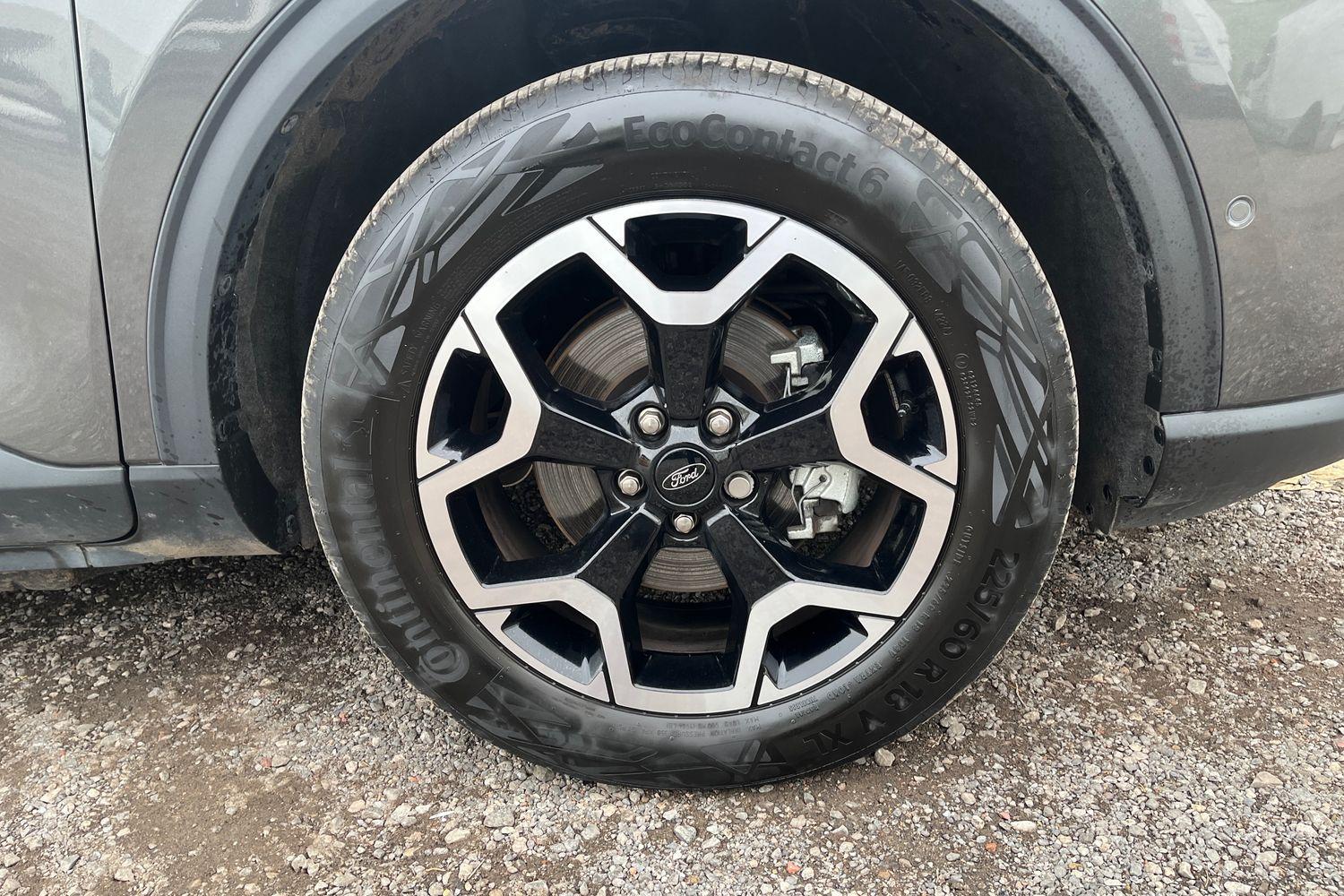 Ford KUGA Photo 27