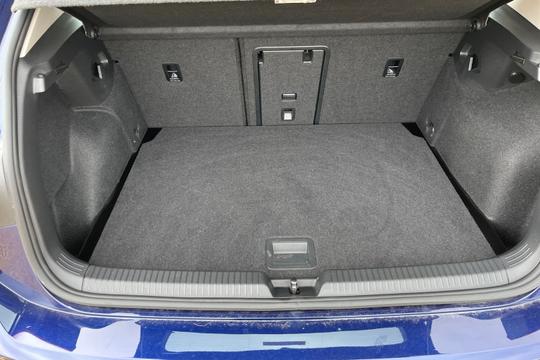 Volkswagen Golf Photo autoimg-4e03a6325c3915d4e2b79286da74019ce449aa56.jpg