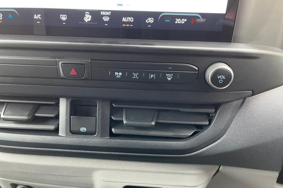 Ford TRANSIT CUSTOM Photo autoimg-4e0bc51cd49f90afc4194ad688f7954ed53ebf9c.jpg