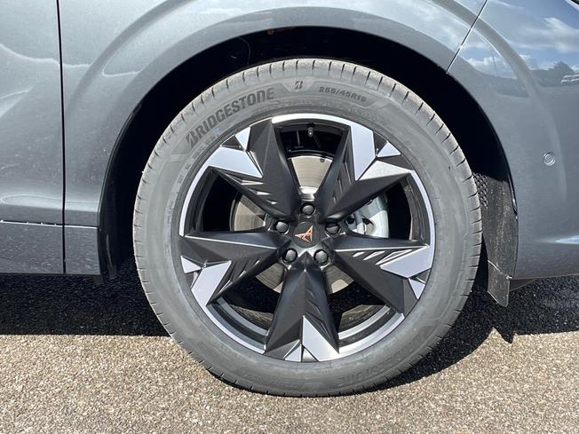 CUPRA Terramar Photo 5