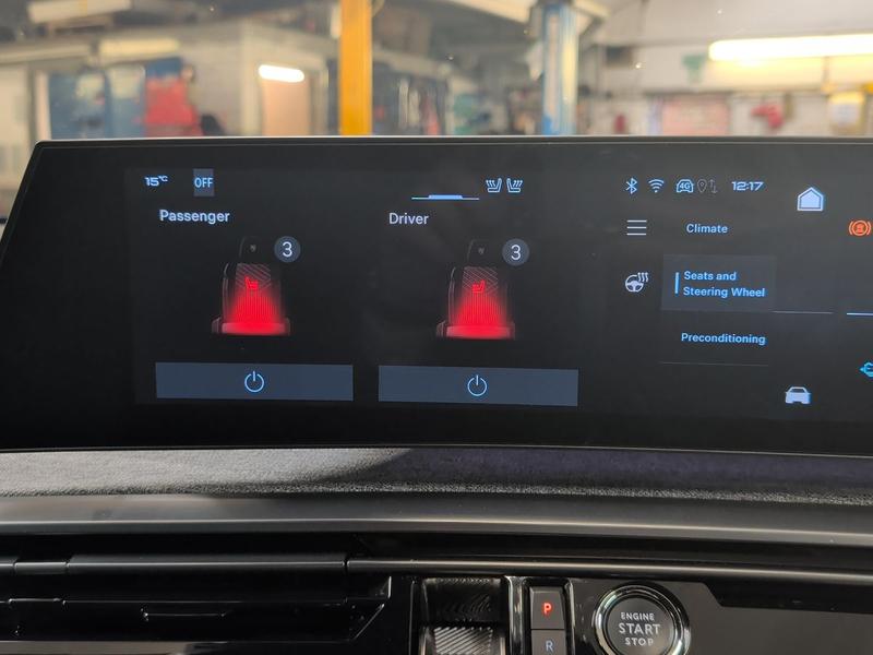 Used Peugeot E-3008 NV24RXS 37