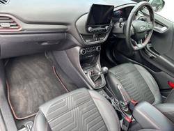 FORD Puma Photo 2