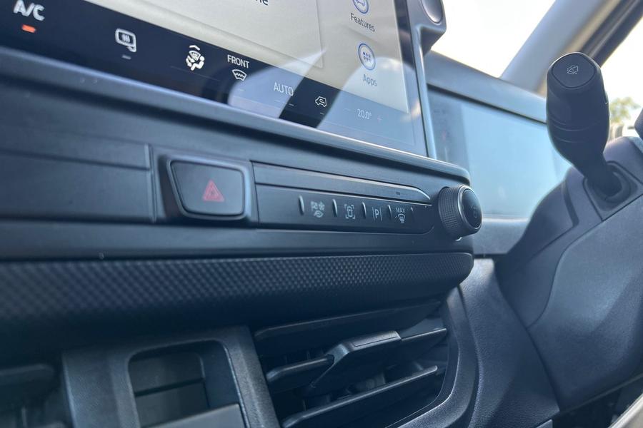 Ford E-TRANSIT CUSTOM Photo autoimg-4e1220c42751eda048b78a617517868674da5928.jpg