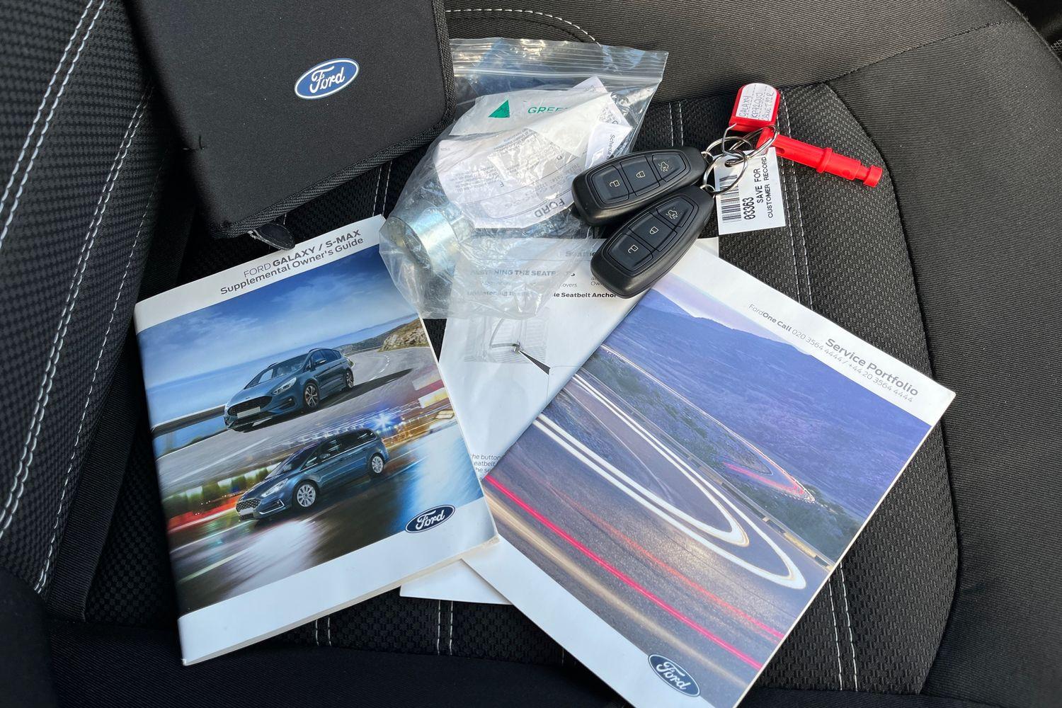 Ford GALAXY Photo 21