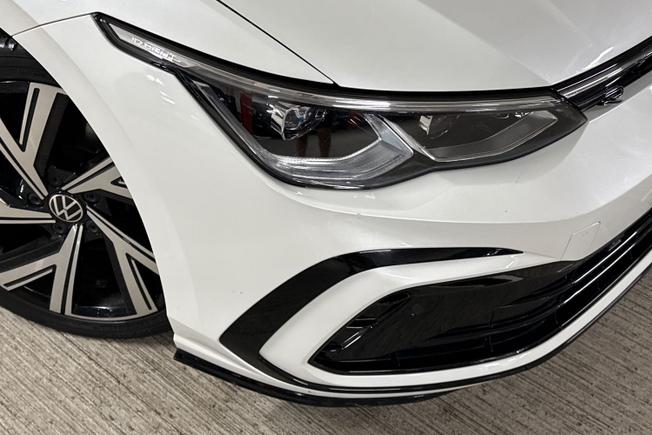 Volkswagen Golf Photo 19