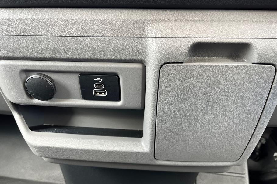 Used Ford E-TRANSIT CUSTOM RX26BFM 21