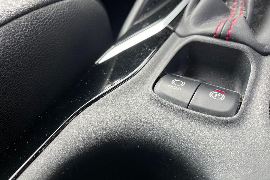 Toyota COROLLA Photo autoimg-4e1dc63720dbbd9510ecc678479b3a6386a4d234.jpg