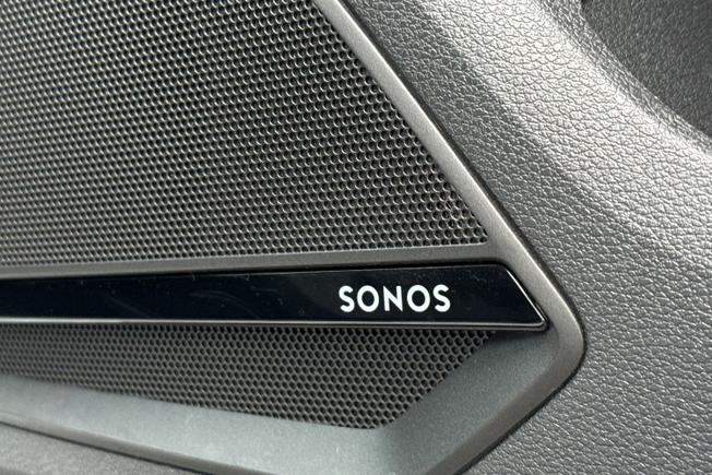Audi Q2 Photo 33