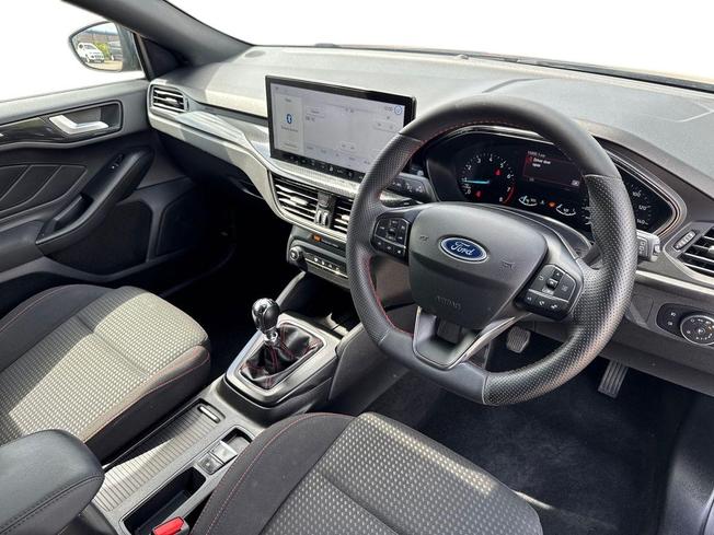 FORD Focus Photo 6