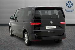 VOLKSWAGEN Multivan Photo 3