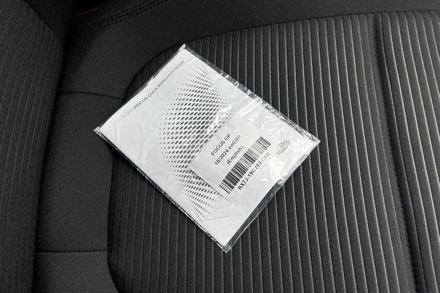 Ford FOCUS Photo 21