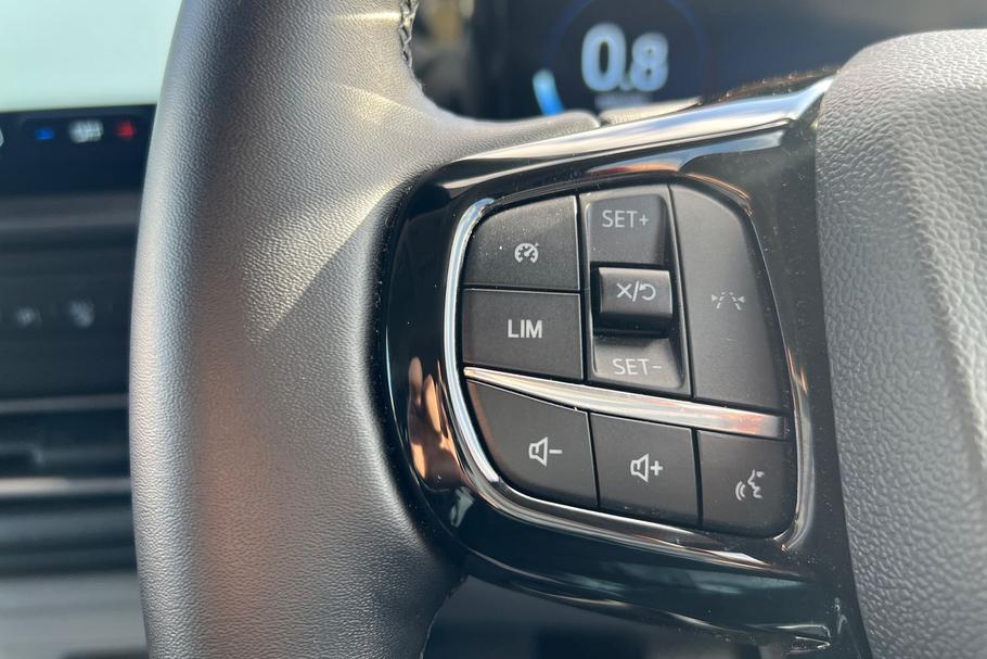 Used Ford TRANSIT CUSTOM WO25UFA 18