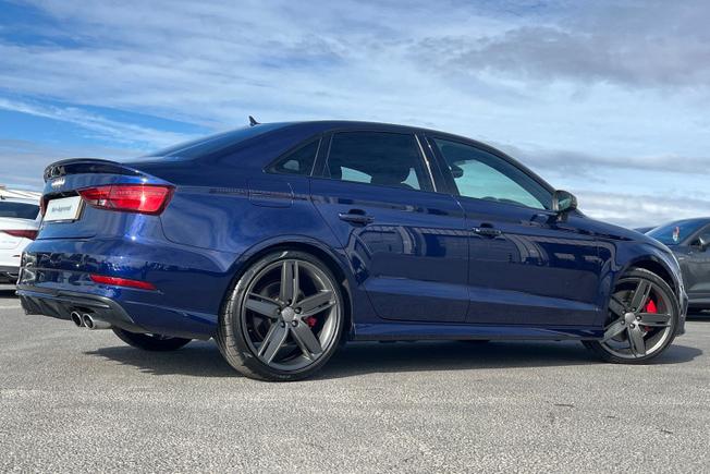 AUDI S3 Photo 60